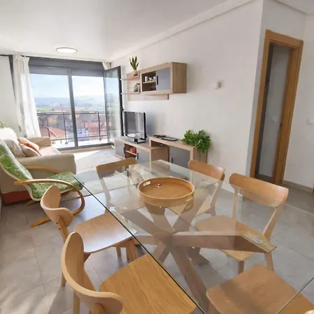 Quiet In Apartment